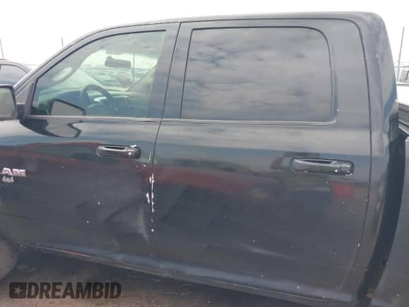 2010 Dodge 1500 SLT z VIN 1D7RV1CP5AS192843, wystawiony jako IAAI lot #43072836 z przebiegiem 220 077 mil mil oraz . Historia ofert i sprzedaży dostępna na DreamBid. Obrazek 14.