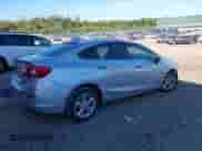 2018 Chevrolet Cruze LT with VIN 1G1BE5SM8J7171572, listed as a IAAI auction lot 43353283 with 104,514 mi miles and . Bid and sale history available at DreamBid. Image 4.