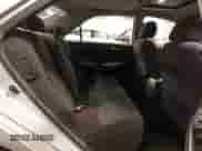 2002 Toyota Camry LE z VIN 4T1BE32K02U033310, wystawiony jako IAAI lot #42586585 z przebiegiem 154 658 mil mil oraz . Historia ofert i sprzedaży dostępna na DreamBid. Obrazek 8.