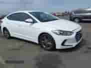 2018 Hyundai Elantra SEL z VIN 5NPD84LF0JH291119, wystawiony jako IAAI lot #43252735 z przebiegiem 80 913 mil mil oraz . Historia ofert i sprzedaży dostępna na DreamBid. Obrazek 1.