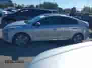 2022 Hyundai Ioniq SEL z VIN KMHC75LD0NU281748, wystawiony jako IAAI lot #43316494 z przebiegiem 55 526 mil mil oraz . Historia ofert i sprzedaży dostępna na DreamBid. Obrazek 14.