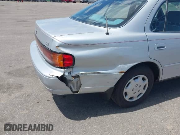 1992 Toyota Camry LE с VIN 4T1SK12EXNU101897, выставлен на аукционе IAAI как лот 42319166 с пробегом 134 260 миль миль и . История ставок и продаж доступна на DreamBid. Изображение 6.