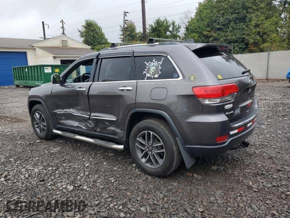 2019 Jeep Grand Cherokee Limited with VIN 1C4RJFBG1KC537916, listed as a Copart auction lot 83934145 with 33,626 mi miles and Salvage title. Bid and sale history available at DreamBid. Image 2.