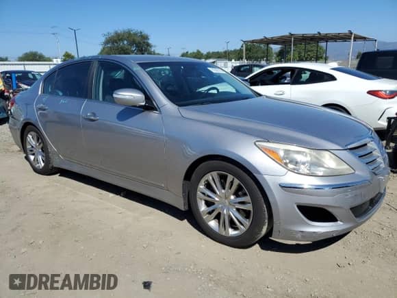 2013 Hyundai Genesis 3.8L with VIN KMHGC4DD3DU247890, listed as a Copart auction lot 81869145 with 110,047 mi miles and Salvage title. Bid and sale history available at DreamBid. Image 4.