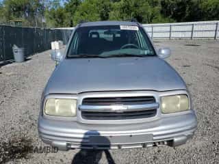 2004 Chevrolet Tracker LT z VIN 2CNBE634X46901610, wystawiony jako Copart lot #55879224 z przebiegiem 213 358 mil mil oraz Nie do naprawy • Non repairable. Historia ofert i sprzedaży dostępna na DreamBid. Obrazek 5.