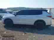 2023 Mitsubishi Outlander SEL z VIN JA4J4VA86PZ010610, wystawiony jako IAAI lot #42883511 z przebiegiem 37 536 mil mil oraz . Historia ofert i sprzedaży dostępna na DreamBid. Obrazek 14.