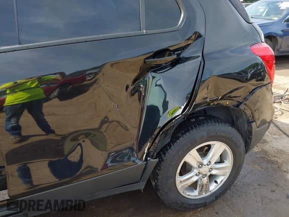 2022 Chevrolet Trax LS с VIN KL7CJNSM5NB542114, выставлен на аукционе IAAI как лот 42705038 с пробегом 77 668 миль миль и . История ставок и продаж доступна на DreamBid. Изображение 17.