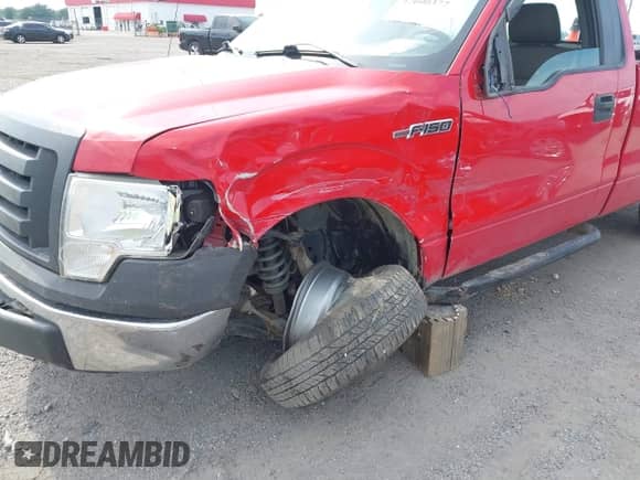 2010 Ford F-150 XL with VIN 1FTMF1CW8AKB04036, listed as a IAAI auction lot 42600377 with 111,774 mi miles and . Bid and sale history available at DreamBid. Image 6.