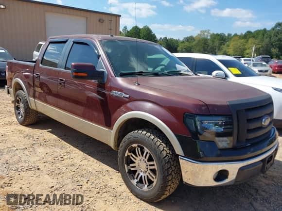 2009 Ford F-150 XL z VIN 1FTPW12V09FA78624, wystawiony jako IAAI lot #43247142 z przebiegiem 244 183 mil mil oraz . Historia ofert i sprzedaży dostępna na DreamBid. Obrazek 1.