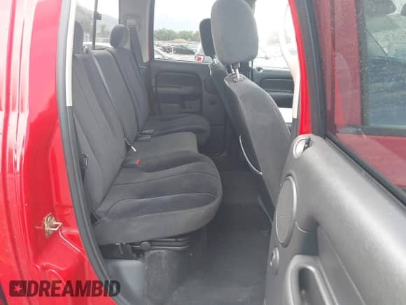 2005 Dodge 1500 SLT с VIN 1D7HU18D45S285940, выставлен на аукционе IAAI как лот 43332614 с пробегом 227 824 миль миль и . История ставок и продаж доступна на DreamBid. Изображение 8.