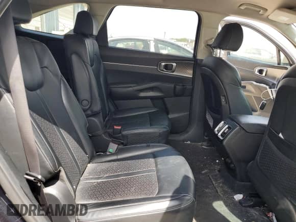 2022 Kia Sorento S с VIN KNDRG4LG9N5092027, выставлен на аукционе Copart как лот 56035155 с пробегом 82 352 миль миль и Списание • Salvage title. История ставок и продаж доступна на DreamBid. Изображение 11.