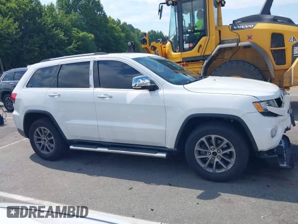 2014 Jeep Grand Cherokee Limited with VIN 1C4RJFBG4EC351033, listed as a IAAI auction lot 42870546 with 194,263 mi miles and . Bid and sale history available at DreamBid. Image 13.