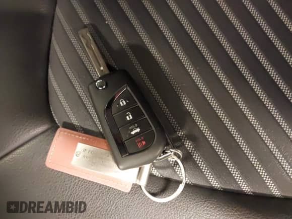 2023 Toyota Camry SE с VIN 4T1G11AK1PU134435, выставлен на аукционе IAAI как лот 42203886 с пробегом 27 163 миль миль и . История ставок и продаж доступна на DreamBid. Изображение 11.