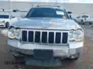2008 Jeep Grand Cherokee Limited z VIN 1J8HR58228C192147, wystawiony jako IAAI lot #42731947 z przebiegiem 139 742 mil mil oraz . Historia ofert i sprzedaży dostępna na DreamBid. Obrazek 12.