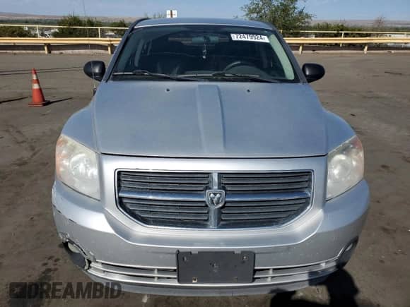 2009 Dodge Caliber SXT с VIN 1B3HB48A09D164700, выставлен на аукционе Copart как лот 72479924 с пробегом 138 795 миль миль и Списание • Salvage title. История ставок и продаж доступна на DreamBid. Изображение 5.
