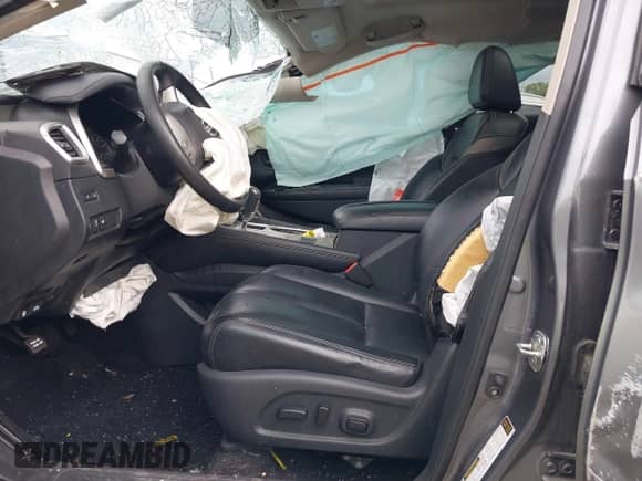 2018 Nissan Murano S z VIN 5N1AZ2MH8JN190166, wystawiony jako IAAI lot #42822578 z przebiegiem 111 679 mil mil oraz . Historia ofert i sprzedaży dostępna na DreamBid. Obrazek 5.