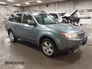 2009 Subaru Forester X with VIN JF2SH63639H719392, listed as a IAAI auction lot 43096579 with 123,436 mi miles and . Bid and sale history available at DreamBid. Image 1.