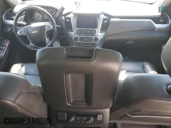 2019 Chevrolet Suburban LT with VIN 1GNSKHKC5KR350836, listed as a Copart auction lot 70046255 with 82,771 mi miles and Salvage title. Bid and sale history available at DreamBid. Image 8.