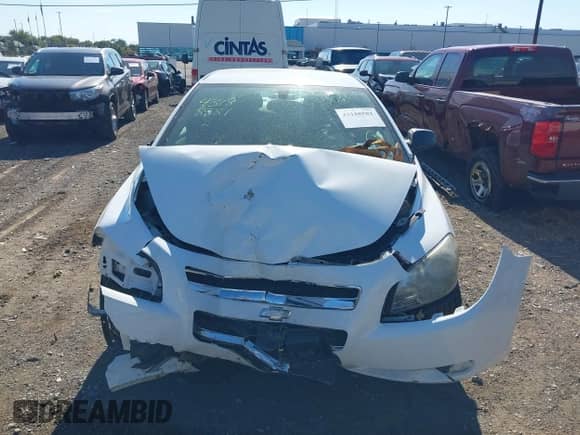 2009 Chevrolet Malibu 1LS with VIN 1G1ZG57B39F254344, listed as a IAAI auction lot 43188581 with 114,995 mi miles and . Bid and sale history available at DreamBid. Image 12.