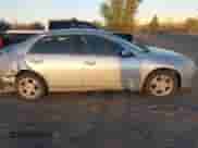 2007 Honda Accord EX z VIN 1HGCM56727A108953, wystawiony jako IAAI lot #43410123 z przebiegiem 89 819 mil mil oraz . Historia ofert i sprzedaży dostępna na DreamBid. Obrazek 14.