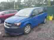 2015 Dodge Grand Caravan American Value z VIN 2C4RDGBG7FR686258, wystawiony jako IAAI lot #42991382 z przebiegiem Nie podano mil oraz . Historia ofert i sprzedaży dostępna na DreamBid. Obrazek 2.
