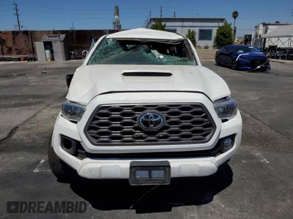 2020 Toyota Tacoma SR5 с VIN 3TMBZ5DN2LM026277, выставлен на аукционе Copart как лот 69490725 с пробегом 52 492 миль миль и Списание • Salvage title. История ставок и продаж доступна на DreamBid. Изображение 5.