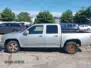 2010 Chevrolet Colorado 1LT z VIN 1GCDSCDE7A8140360, wystawiony jako IAAI lot #42660572 z przebiegiem 147 641 mil mil oraz . Historia ofert i sprzedaży dostępna na DreamBid. Obrazek 14.
