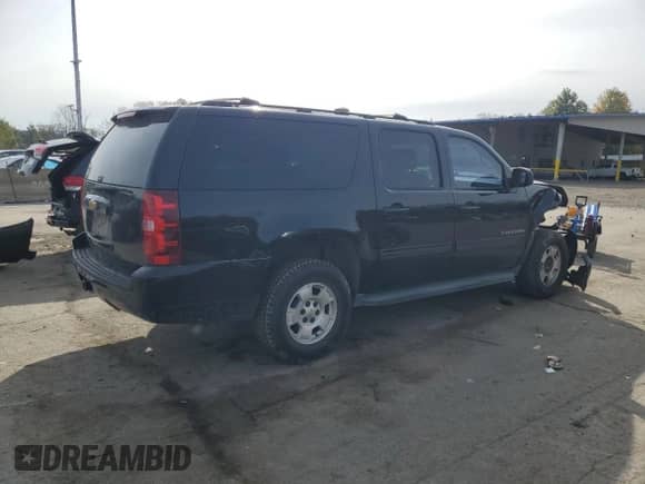 2013 Chevrolet Suburban LT z VIN 1GNSKJE73DR134704, wystawiony jako Copart lot #84741745 z przebiegiem 102 151 mil mil oraz Szkoda całkowita • Salvage title. Historia ofert i sprzedaży dostępna na DreamBid. Obrazek 3.