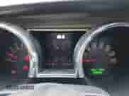 2005 Ford Mustang GT Deluxe с VIN 1ZVFT82H555183325, выставлен на аукционе IAAI как лот 43329725 с пробегом 132 099 миль миль и . История ставок и продаж доступна на DreamBid. Изображение 7.