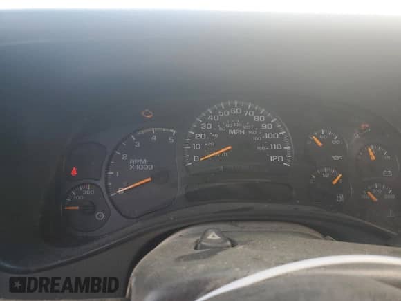 2005 Chevrolet Silverado 3500 DRW LT с VIN 1GCJK33245F928184, выставлен на аукционе Copart как лот 58023455 с пробегом Не указан миль и Списание • Salvage title. История ставок и продаж доступна на DreamBid. Изображение 9.