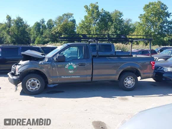 2018 Ford F-150 XL z VIN 1FTMF1CB8JKC19801, wystawiony jako IAAI lot #43383459 z przebiegiem 138 363 mil mil oraz . Historia ofert i sprzedaży dostępna na DreamBid. Obrazek 14.