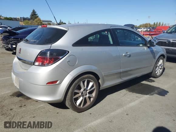 2008 Saturn Astra XR with VIN W08AT271985039098, listed as a Copart auction lot 76355024 with 82,596 mi miles and Clean title. Bid and sale history available at DreamBid. Image 3.
