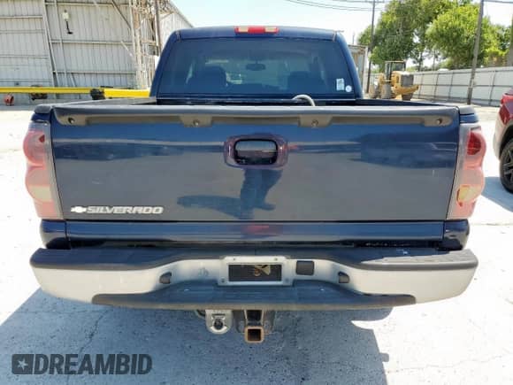 2006 Chevrolet Silverado 1500 LT3 with VIN 2GCEC13T661102537, listed as a Copart auction lot 68171775 with 211,101 mi miles and Clean title. Bid and sale history available at DreamBid. Image 6.