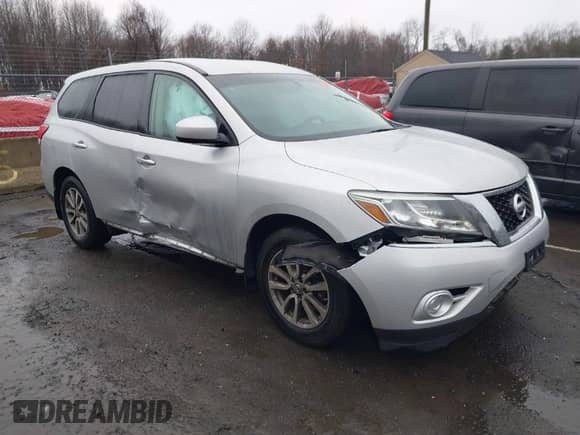 2014 Nissan Pathfinder SV with VIN 5N1AR2MM6EC650682, listed as a IAAI auction lot 41208278 with 147,363 mi miles and . Bid and sale history available at DreamBid. Image 1.