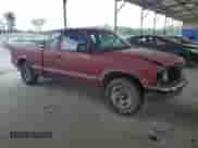 1995 Chevrolet S-10 LS с VIN 1GCCS19Z3S8215696, выставлен на аукционе Copart как лот 62581905 с пробегом 239 826 миль миль и Списание • Salvage title. История ставок и продаж доступна на DreamBid. Изображение 4.