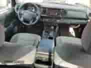 2022 Toyota Tacoma SR с VIN 3TMCZ5AN8NM528190, выставлен на аукционе Copart как лот 82155595 с пробегом 31 652 миль миль и Списание • Salvage title. История ставок и продаж доступна на DreamBid. Изображение 8.