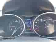 2013 Hyundai Veloster w/Black Int z VIN KMHTC6ADXDU149129, wystawiony jako IAAI lot #43274786 z przebiegiem 186 835 mil mil oraz . Historia ofert i sprzedaży dostępna na DreamBid. Obrazek 7.