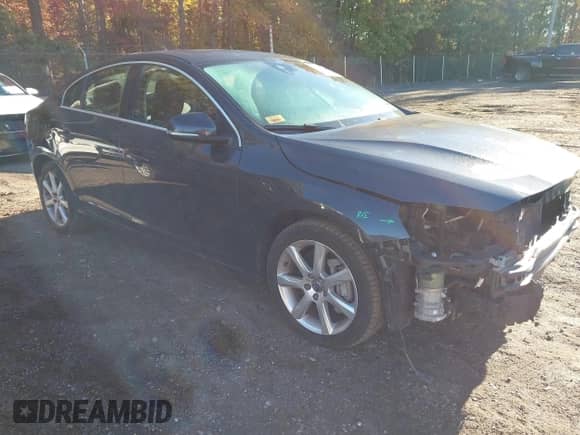 2016 Volvo S60 T5 Premier with VIN YV1612TK0G2410967, listed as a IAAI auction lot 43409684 with 102,914 mi miles and . Bid and sale history available at DreamBid. Image 1.