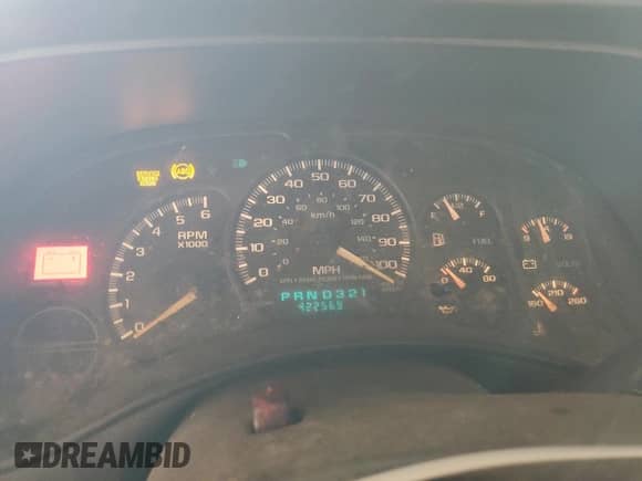 2000 Chevrolet Silverado 1500 LS with VIN 1GCEC14TXYZ106468, listed as a Copart auction lot 65208804 with 422,569 mi miles and Salvage title. Bid and sale history available at DreamBid. Image 9.