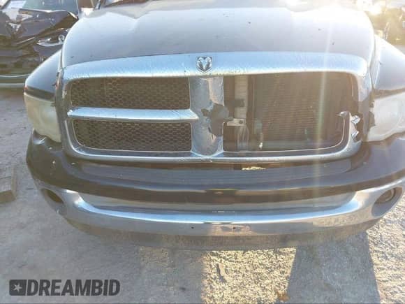 2005 Dodge 1500 SLT z VIN 1D7HA18N55J545835, wystawiony jako IAAI lot #41640358 z przebiegiem 339 592 mil mil oraz . Historia ofert i sprzedaży dostępna na DreamBid. Obrazek 6.