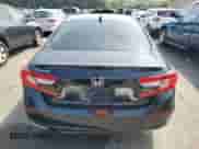 2018 Honda Accord EX z VIN 1HGCV1F46JA033581, wystawiony jako Copart lot #68219725 z przebiegiem 68 621 mil mil oraz Szkoda całkowita • Salvage title. Historia ofert i sprzedaży dostępna na DreamBid. Obrazek 6.