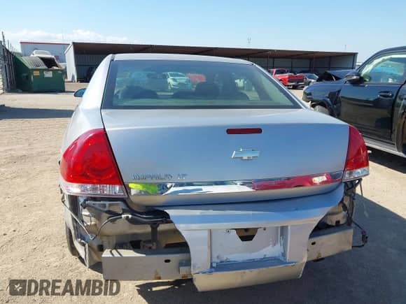 2006 Chevrolet Impala LT 3.5L с VIN 2G1WT58K169111359, выставлен на аукционе IAAI как лот 43327685 с пробегом 155 988 миль миль и . История ставок и продаж доступна на DreamBid. Изображение 16.
