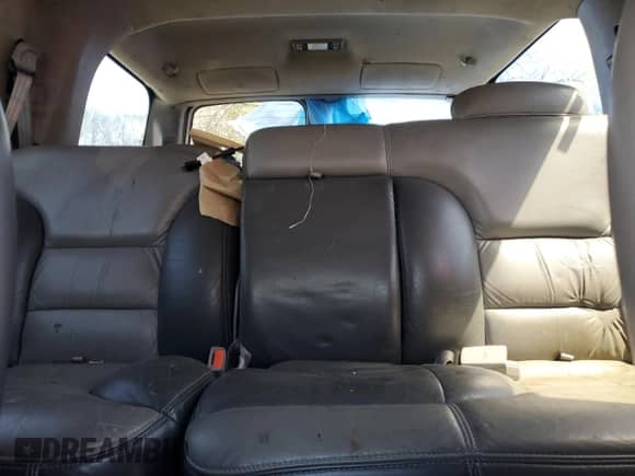 2000 Chevrolet Tahoe Z71 с VIN 1GNEK13R5YR174726, выставлен на аукционе Copart как лот 51745405 с пробегом Не указан миль и Списание • Salvage title. История ставок и продаж доступна на DreamBid. Изображение 10.