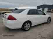 2007 Honda Accord с VIN UTP07010, выставлен на аукционе Copart как лот 42248685 с пробегом 244 992 миль миль и На запчасти • Non repairable. История ставок и продаж доступна на DreamBid. Изображение 3.