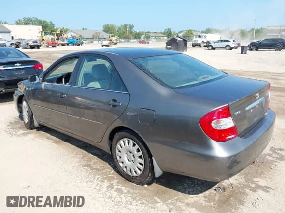 2004 Toyota Camry LE с VIN 4T1BE30K94U798456, выставлен на аукционе IAAI как лот 42880053 с пробегом 166 011 миль миль и . История ставок и продаж доступна на DreamBid. Изображение 3.
