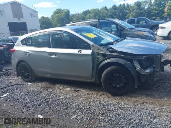 2019 Subaru Impreza with VIN 4S3GTAA60K3720401, listed as a IAAI auction lot 43129482 with 113,707 mi miles and . Bid and sale history available at DreamBid. Image 13.