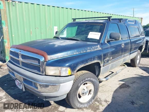 2001 Dodge 1500 с VIN 1B7HF13Y01J269068, выставлен на аукционе IAAI как лот 42310826 с пробегом 121 715 миль миль и . История ставок и продаж доступна на DreamBid. Изображение 2.