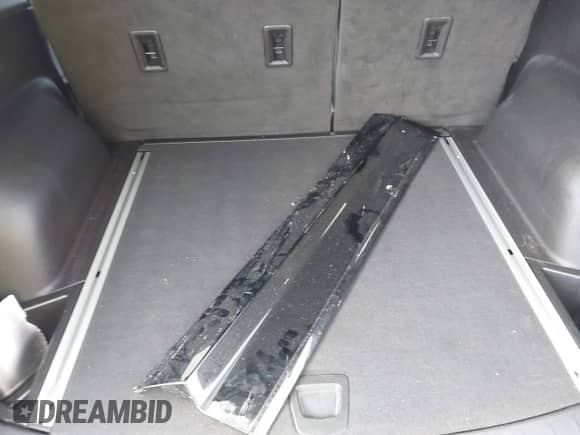 2020 Chevrolet Blazer RS with VIN 3GNKBKRS0LS591471, listed as a IAAI auction lot 41453584 with 55,271 mi miles and . Bid and sale history available at DreamBid. Image 12.