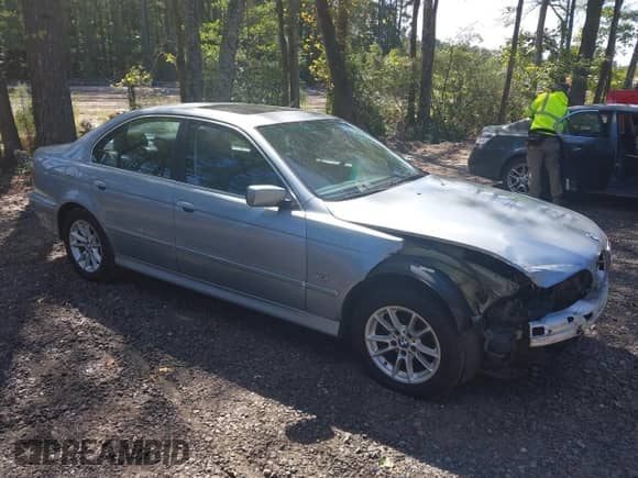 2003 BMW 5 Series 525i z VIN WBADT43443G026382, wystawiony jako IAAI lot #43355616 z przebiegiem 169 038 mil mil oraz . Historia ofert i sprzedaży dostępna na DreamBid. Obrazek 1.