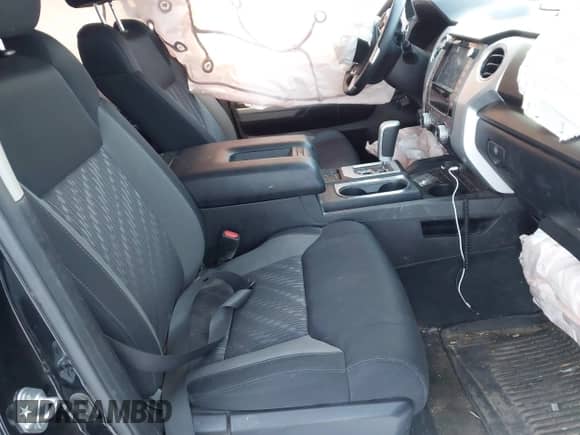 2021 Toyota Tundra SR5 with VIN 5TFDY5F16MX018619, listed as a IAAI auction lot 40810519 with Not provided miles and . Bid and sale history available at DreamBid. Image 5.